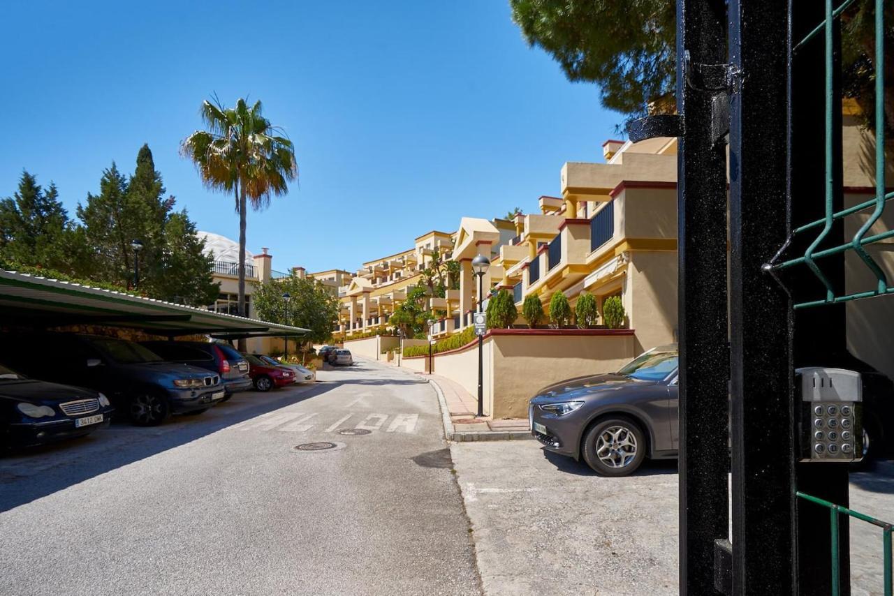 Oleholidays 225 Romana Playa Junto Al Mar Marbella Eksteriør bilde